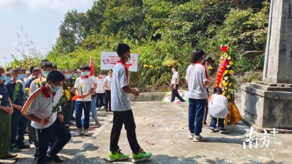把红色资源作为党史学习教育的生动教材,用好用活红色资源。 把红色资源作为党史学习教育的生动教材,用好用活红色资源。