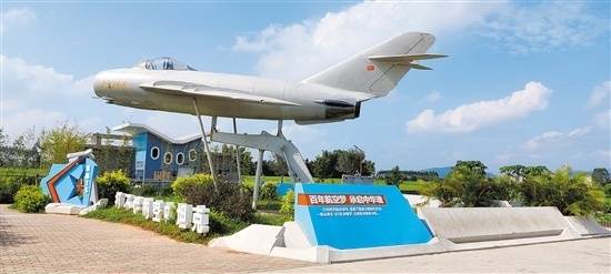 牛江镇是冯如故里,镇内随处可见“飞机”元素。牛江镇供图 牛江镇是冯如故里,镇内随处可见“飞机”元素。牛江镇供图